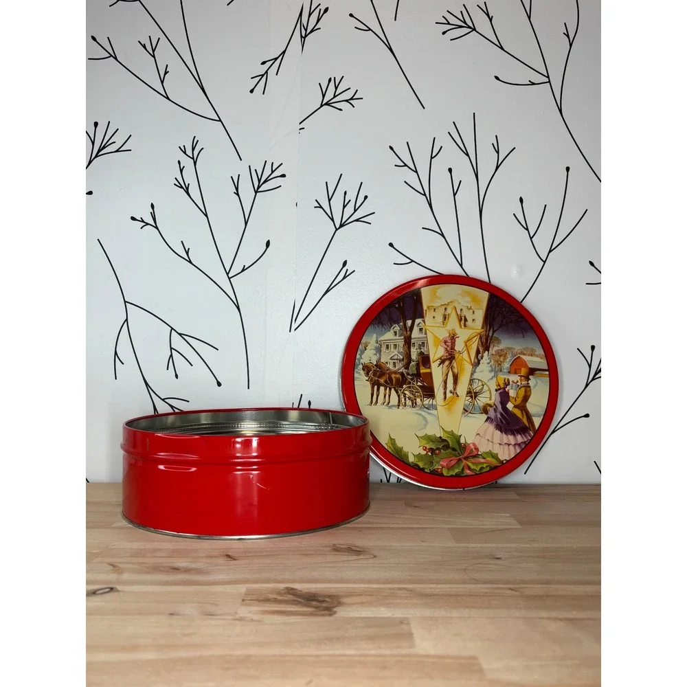 Vintage DeLuxe Fruit Cake Tin Collin Street Bakery Texas Winter Scene Red Metal